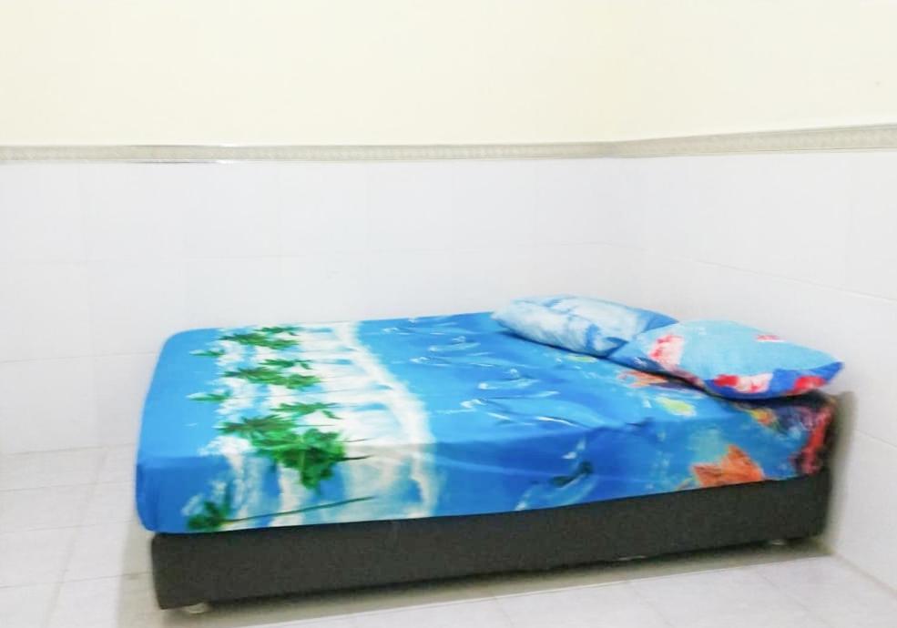 D'Kost Ketintang Hotell Surabaya Eksteriør bilde